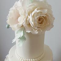 Winter wedding cake