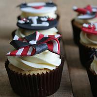Black, White & Red Cupcakes :)