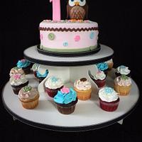 Hoot of a 1st birthday! Owl cake