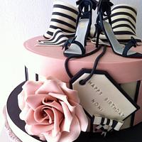 Fashion style box cake