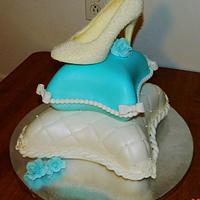 Cinderella 2T pillow cake 