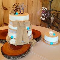 Burlap & Lace Wedding Cake