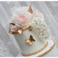 golden wedding anniversay cake