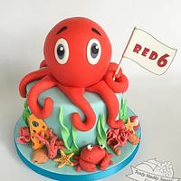 Under The Sea Octopus Cake and Cupcakes