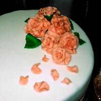 wedding cake / roses