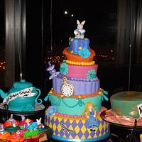 Alice in Wonderland Cakes and Cupcakes