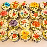 An English Country Garden Cupcake Collection
