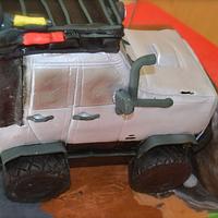 3D Jeep Cake w/ working headlights!