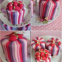 Strawberry and Stripes Mini Cakes