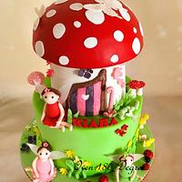 Garden fairy cake