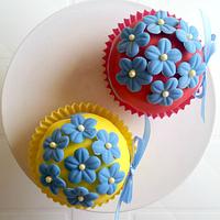 Vibrant Cupcakes