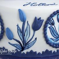 Handpainted Delft blue (delftware) cake.
