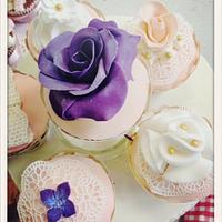 Sugarveil & Rose cupcakes