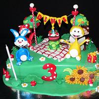 uki and friends cake