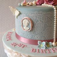 Vintage Lace & Roses Cake