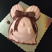Mother to be cake