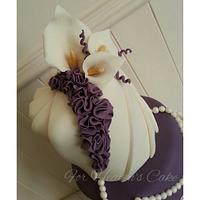 Cala Lilies and Cadbury Purple Wedding Cake