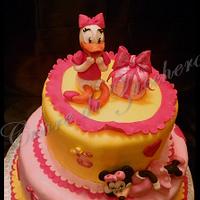 Minnie & Duffy Duck cake