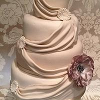 romantic drapes cake