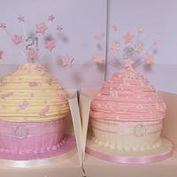 twin cupcakes