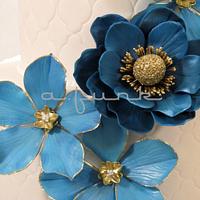 Bleu Flowers Cake 