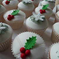 Crisp and white Christmas Cupcakes