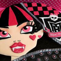 Monster High Cake