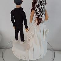 Bride and groom sculpture by image