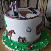 Horse Birthday Cakes - Decorated Cake by Knuffy121 - CakesDecor