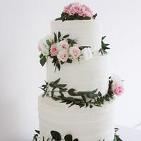 Rustic Wedding Cake with Fresh Roses