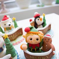 Christmas Centerpiece Cake Toppers