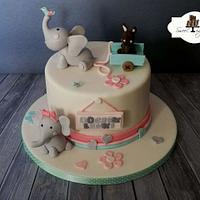 Cute Elephant Cake inspired by Liis Elephant Cake from Tourtes