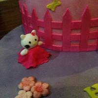 Hello kitty in a princess cake