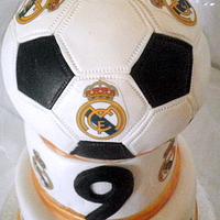 gâteau"ballon de foot real madrid"