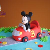 Mickey & his red car