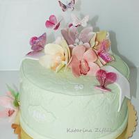 gift box cake with gelatin butterflies