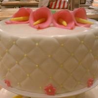 2-Tier Wedding Cake - Cala Lilies
