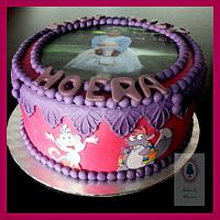 Photo Cake (matching the Dora cake)