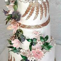 Flowery engagement cake