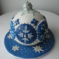 Blue and white Christmas cake ball