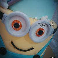 How to Make a Simple Minions Cake - YouTube