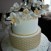 Cake with sugar orchids