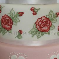 Cath Kidston Vintage Rose Cake