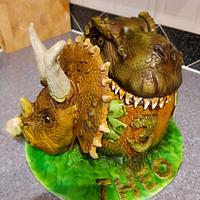 T rex dinosaur cake tricerotops 