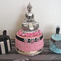 3 cakes, some accessories..lots of possibilities (part 1)