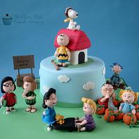 Peanuts Character Cake