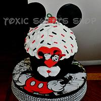 Giant Cupcake Giant Cupcake