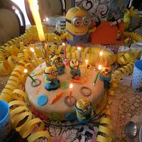 Minions Birthday Cake 