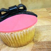 Bow Cupcakes