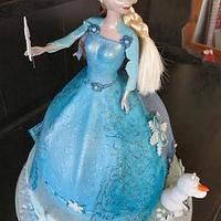 Anna & Elsa Twin Frozen Doll Cake :)